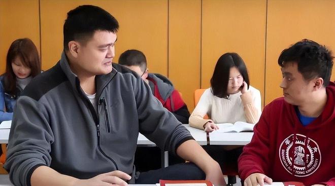 公式相声”叫板郭德纲如今李宏烨怎样OG真人自称相声界学历最高、用“(图17)